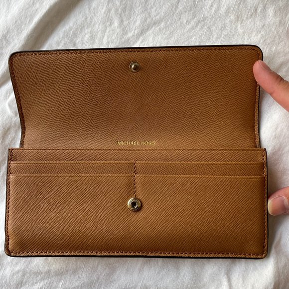 Michael Kors Leather Jet Set Travel Wallet Brown / Caramel - Picture 7 of 13